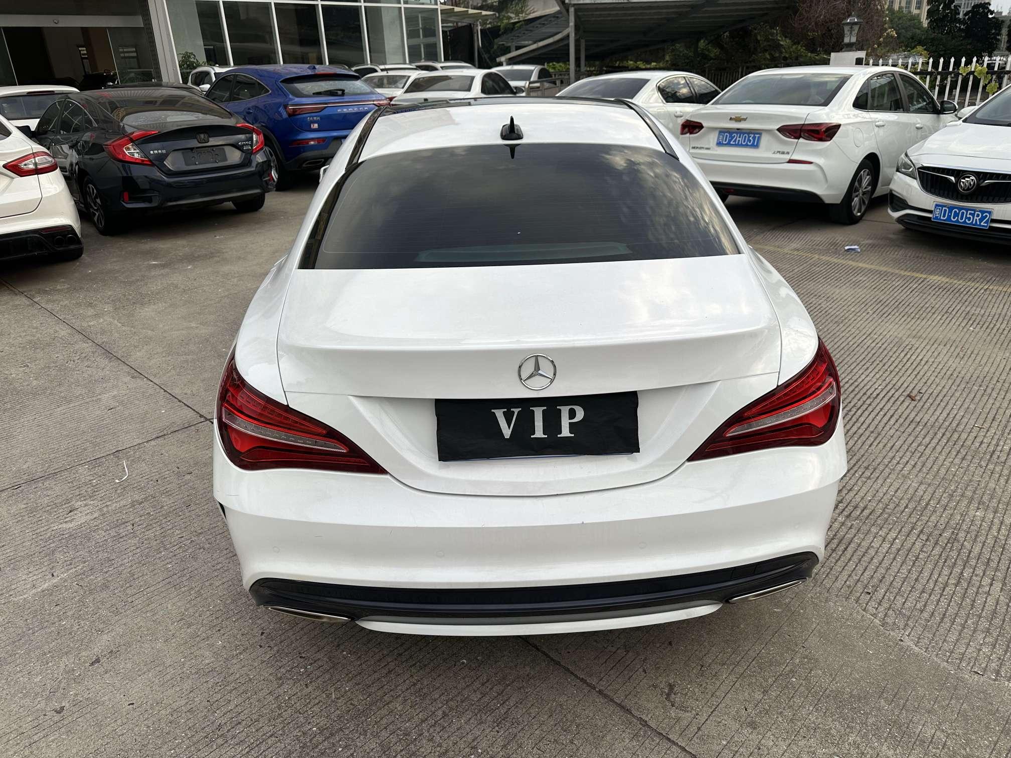 Mercedes-Benz CLA 2018 thumb 12