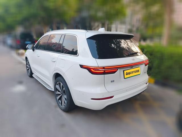 Lixiang (Li Auto) One 2021 thumb 2
