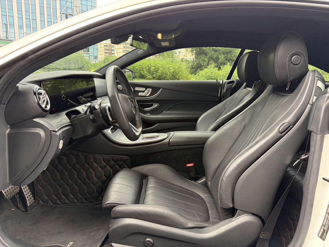 Mercedes-Benz E-Класс 2023 thumb 9