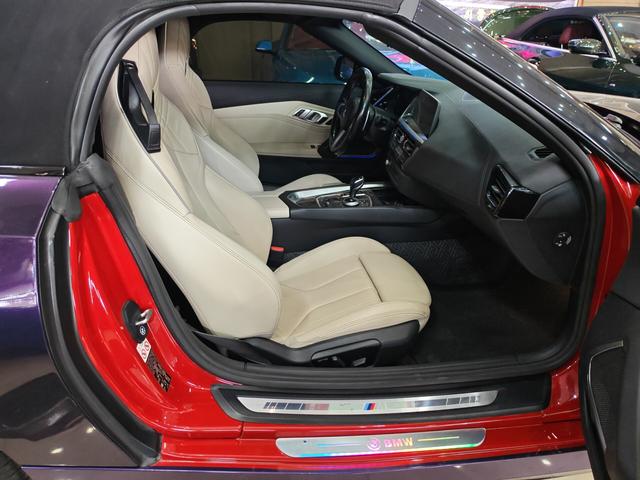 BMW Z4 2019 thumb 9