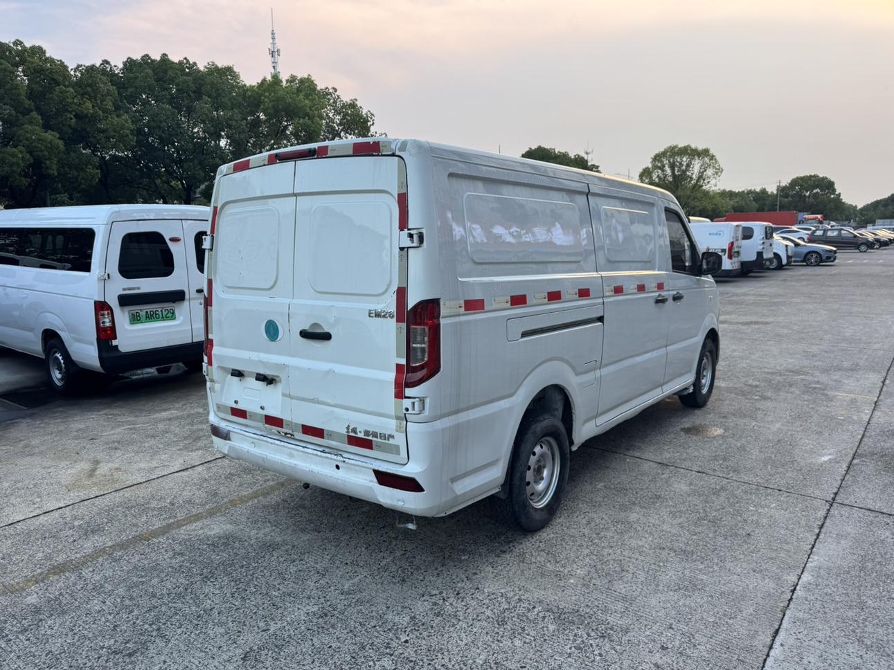 Dongfeng EM26 2021 thumb 4