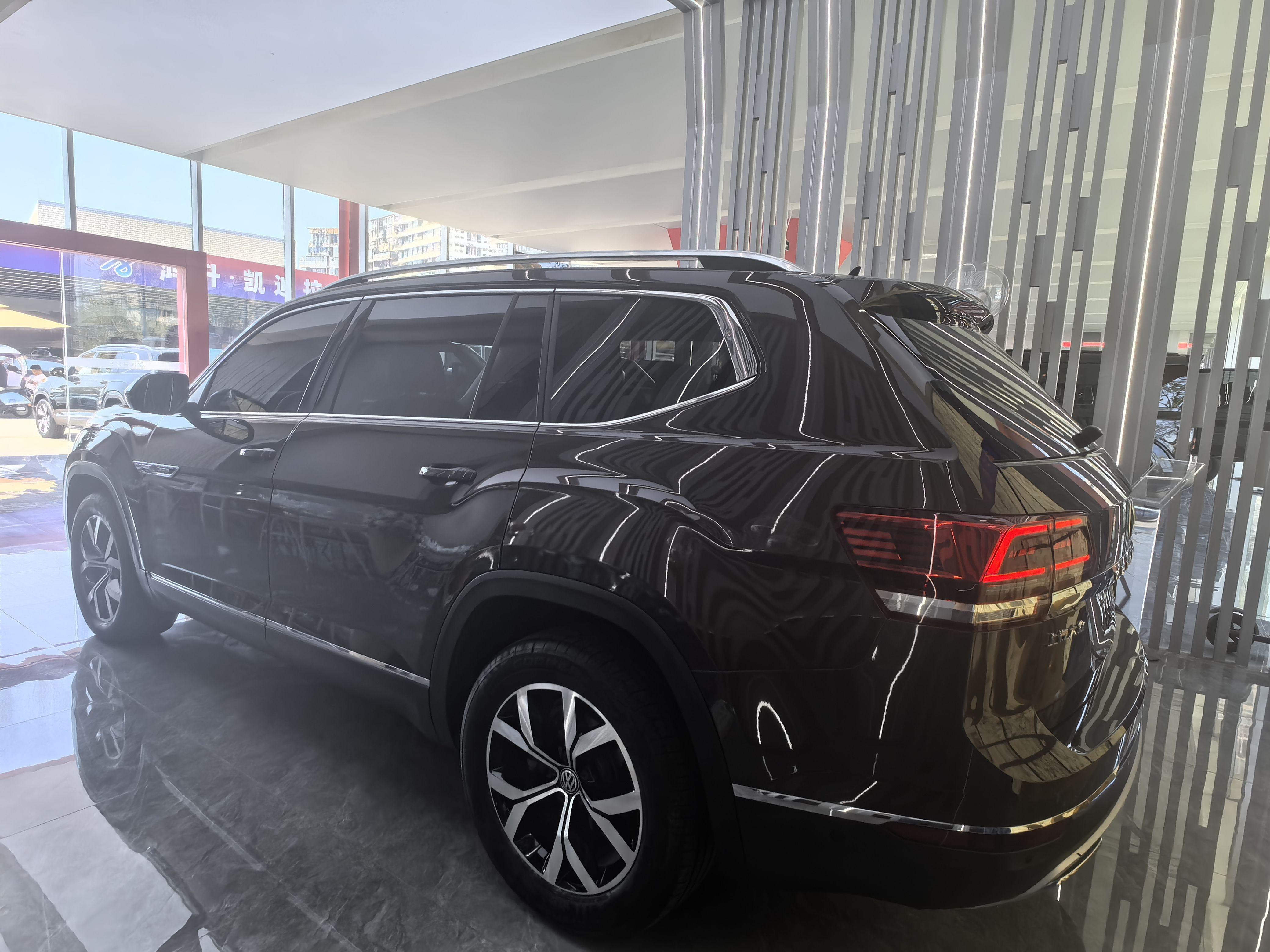 Volkswagen Teramont 2017 thumb 2
