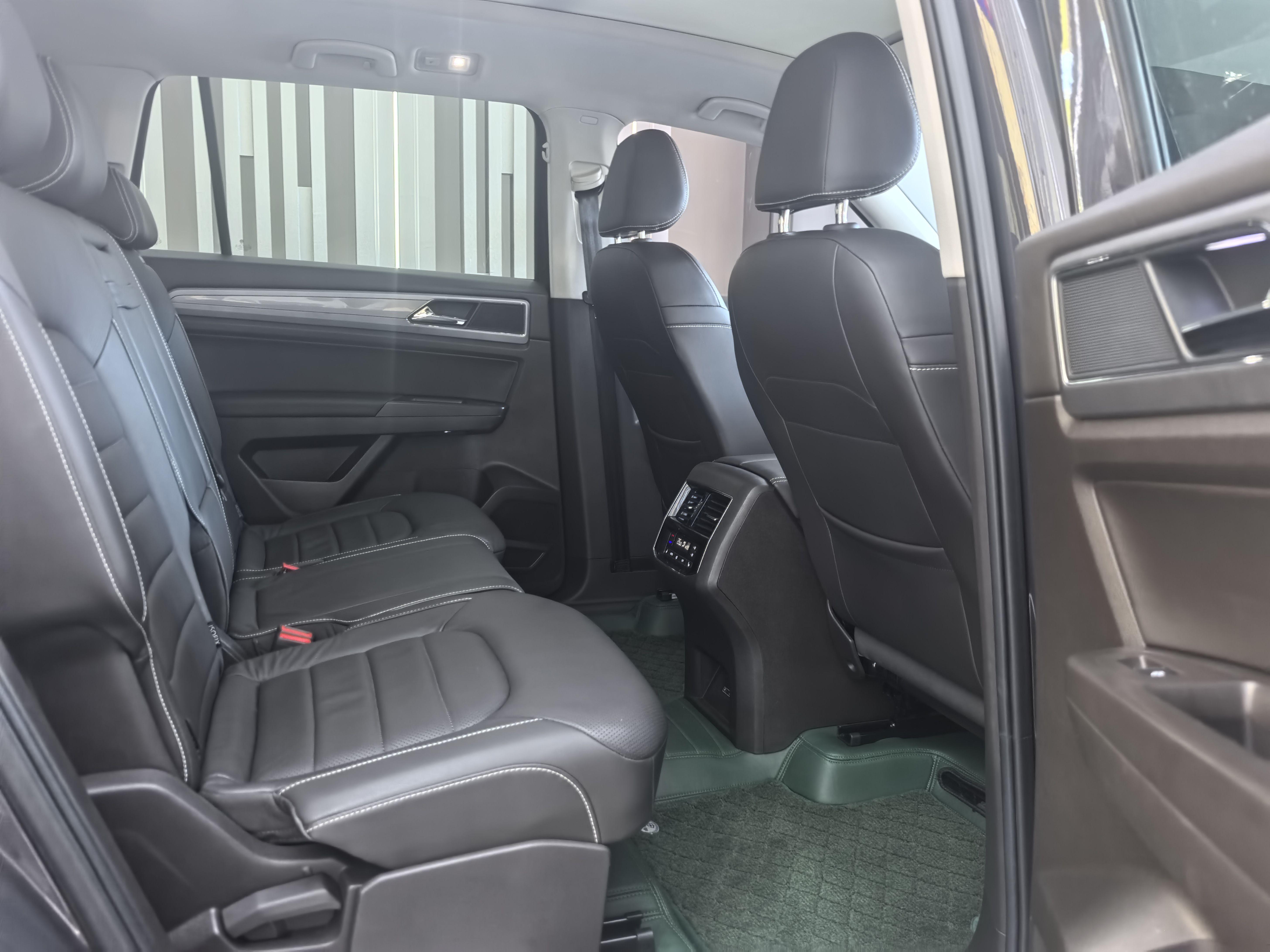 Volkswagen Teramont 2017 thumb 12
