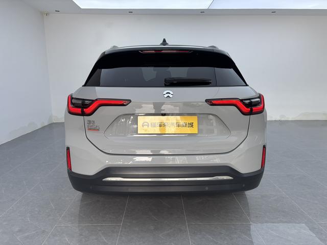 Nio ES6 2020 thumb 4