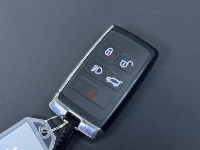 Land Rover Discovery 2021 thumb 9