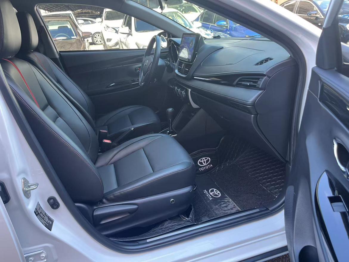 Toyota Yaris 2022 thumb 12