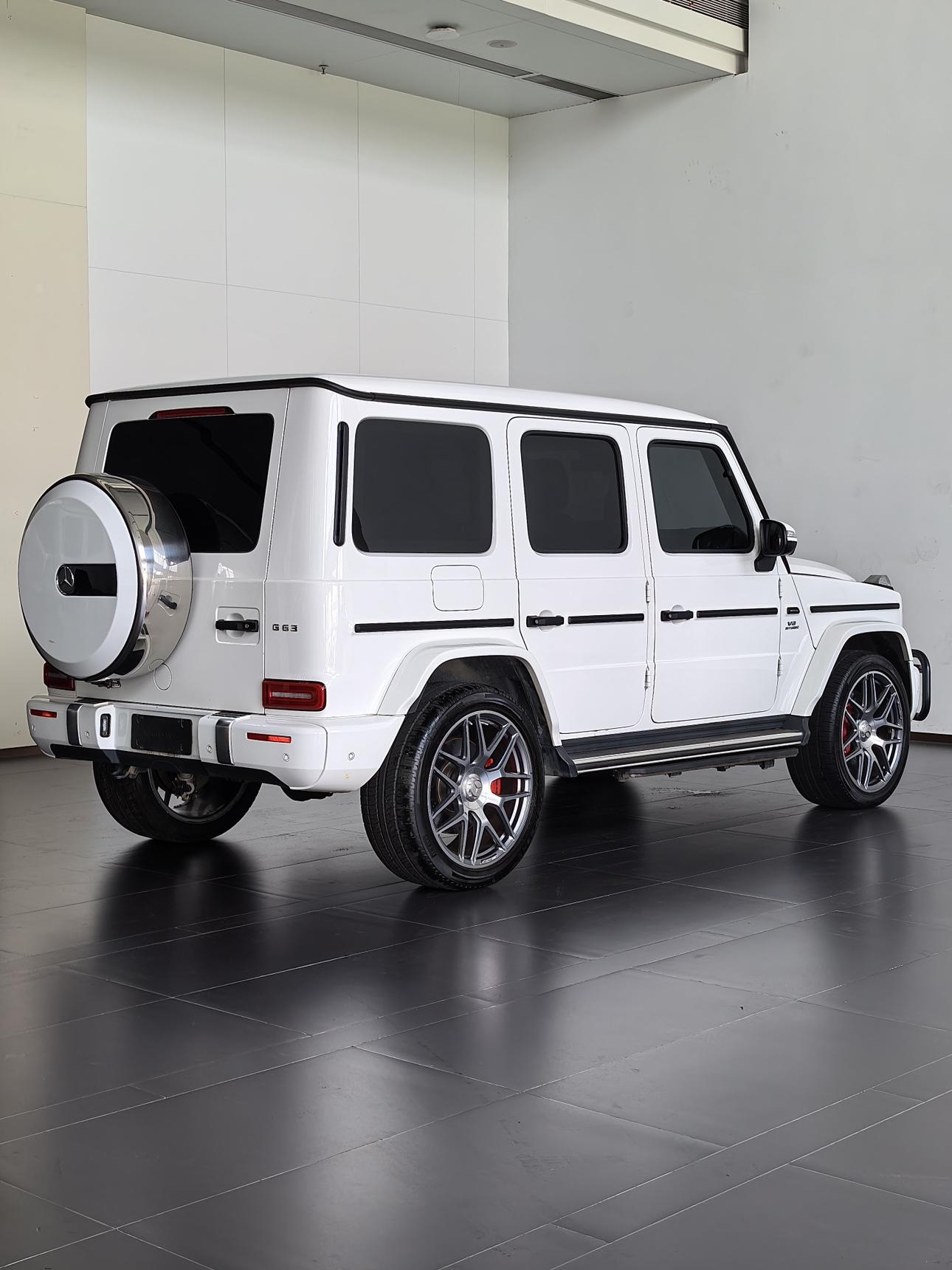 Mercedes-Benz G-Класс 2023 thumb 4