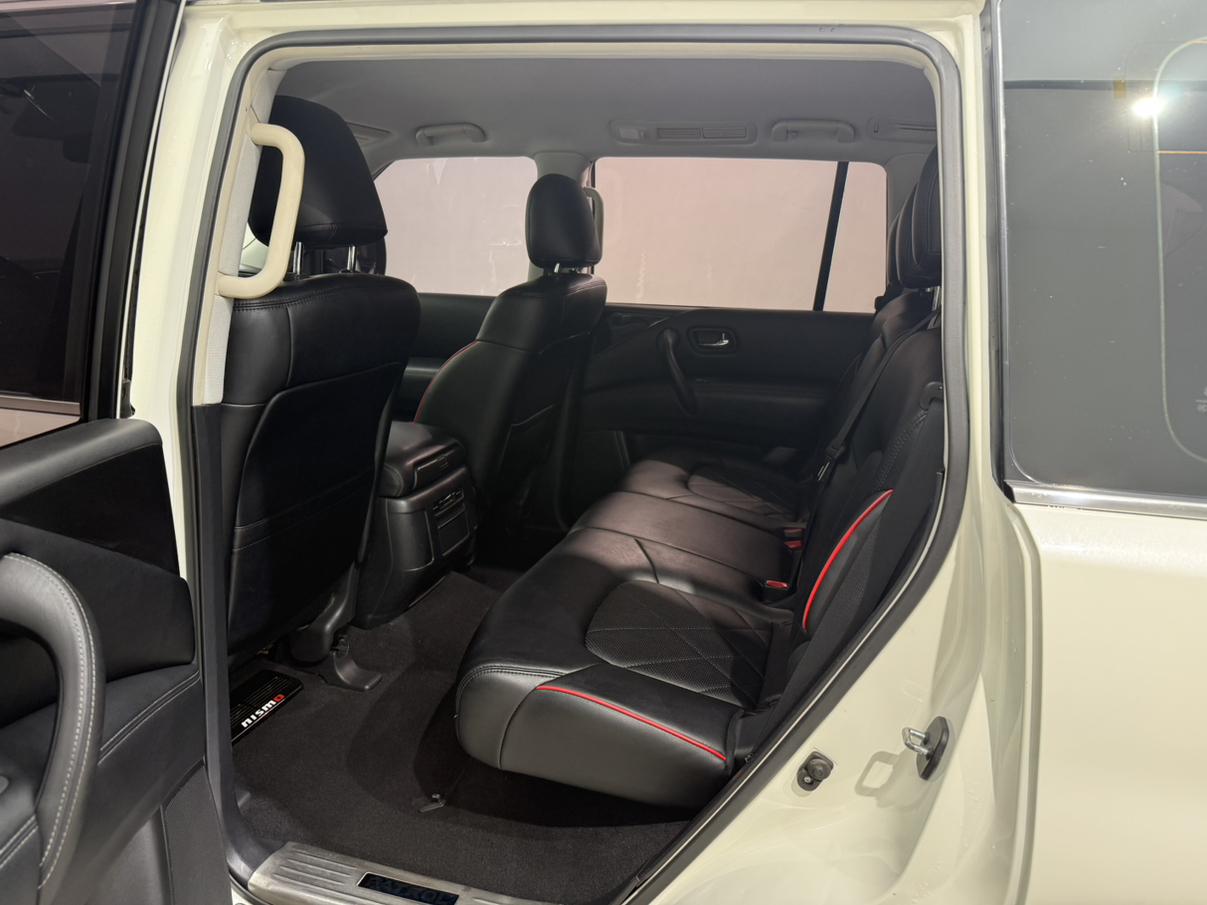 Nissan Terra 2018 thumb 10