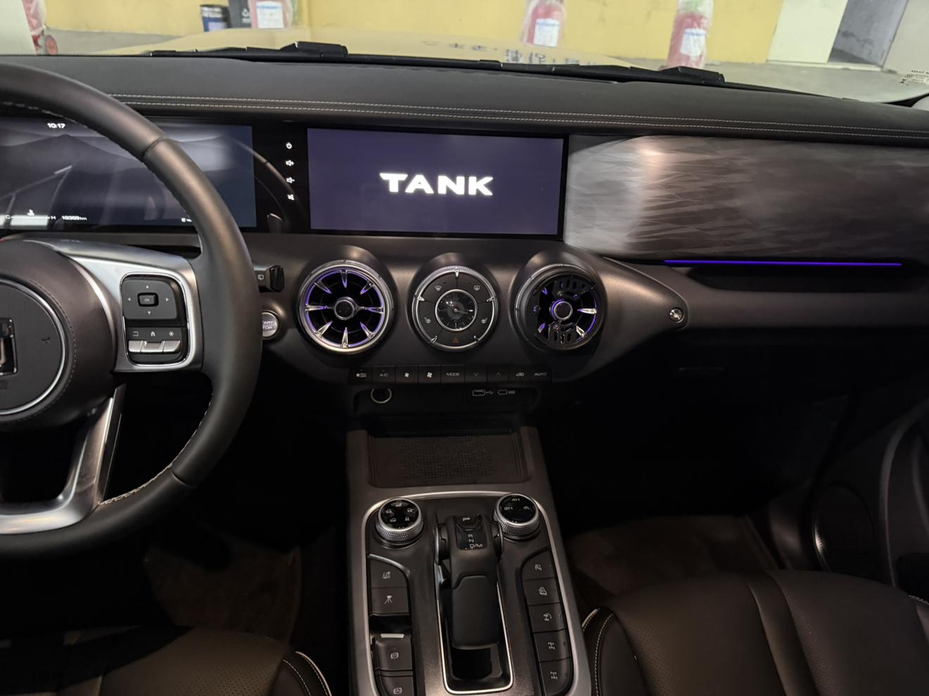 Tank 300 2024 thumb 5