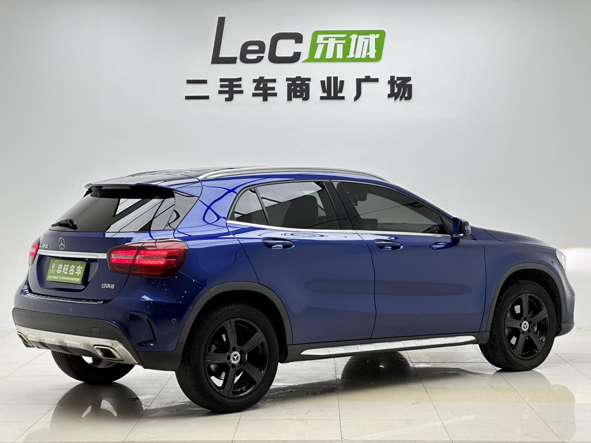 Mercedes-Benz GLA 2019 thumb 2