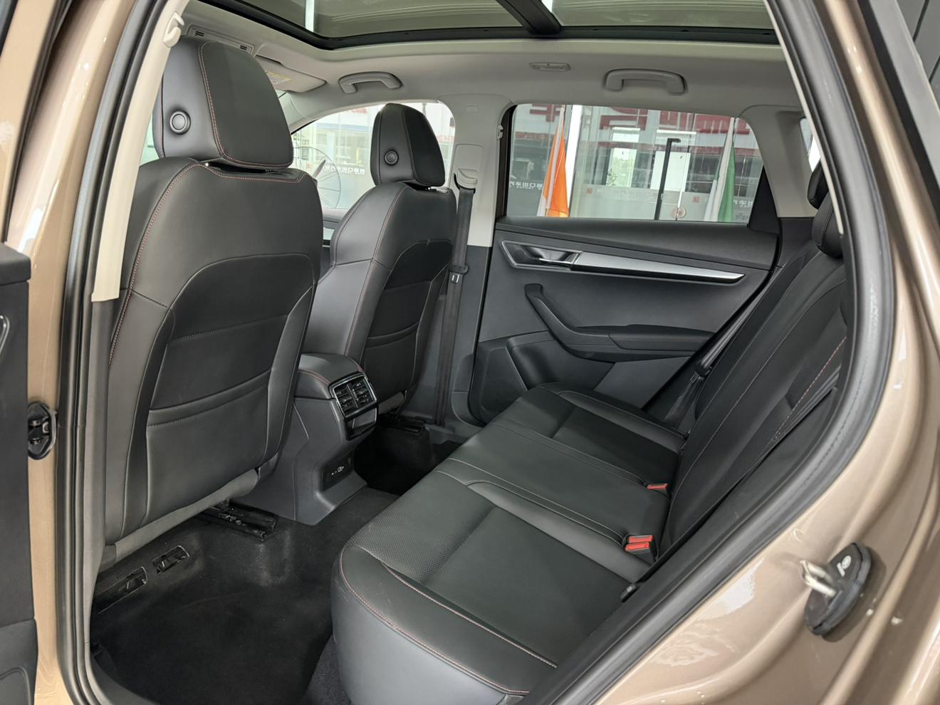 Skoda Ke Luo Ke 2022 thumb 12