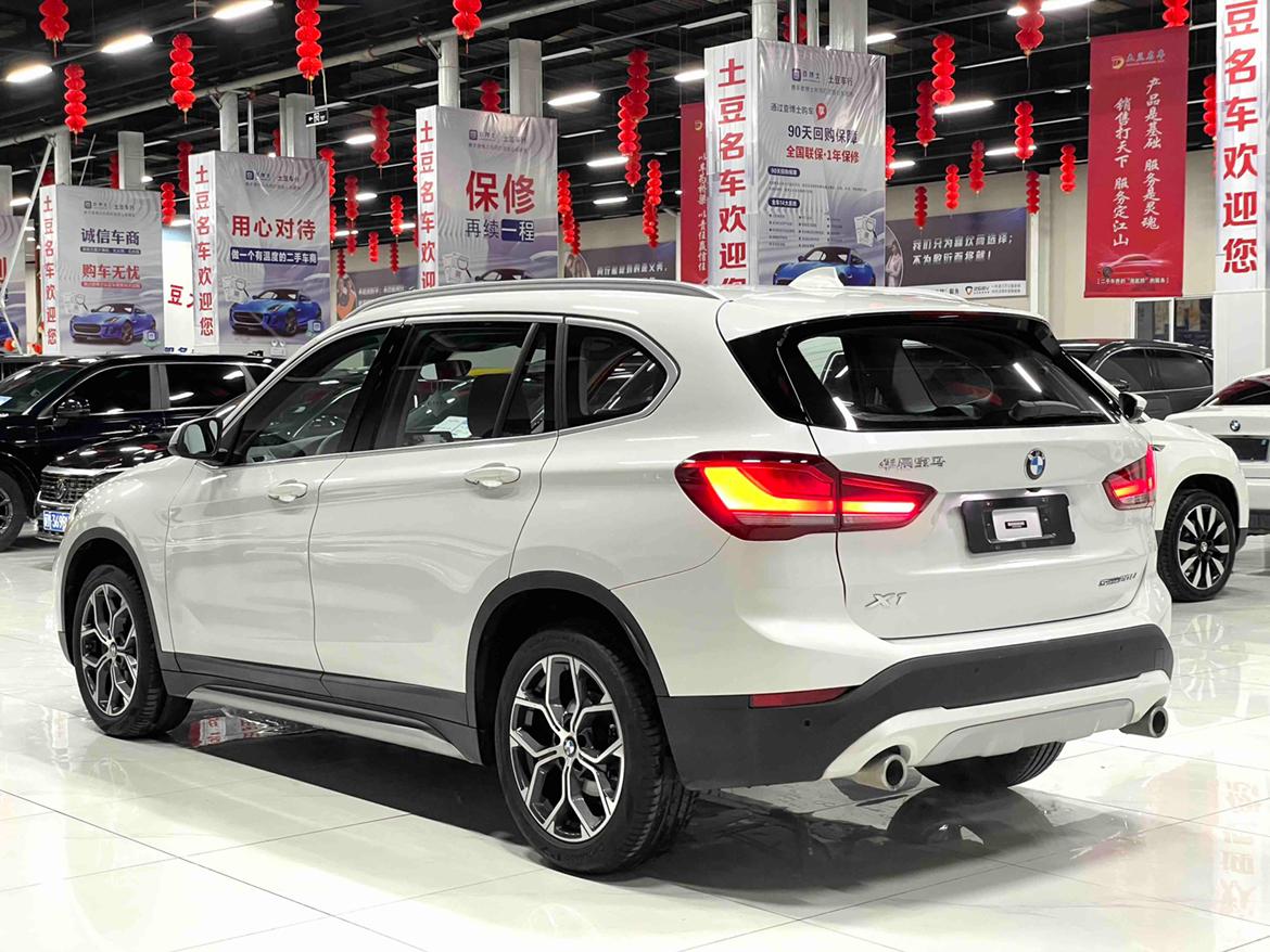 BMW X1 2022 thumb 2