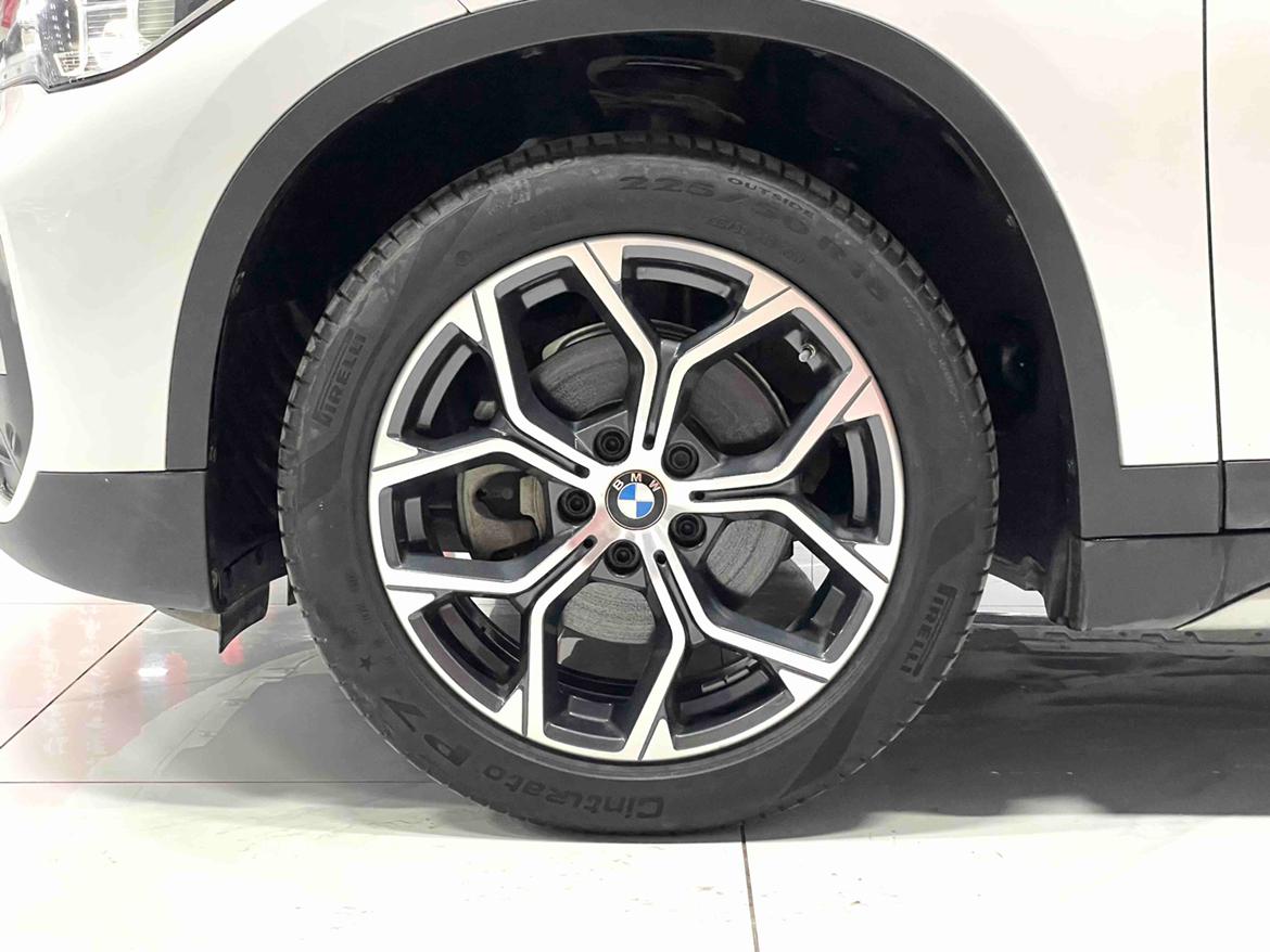 BMW X1 2022 thumb 7