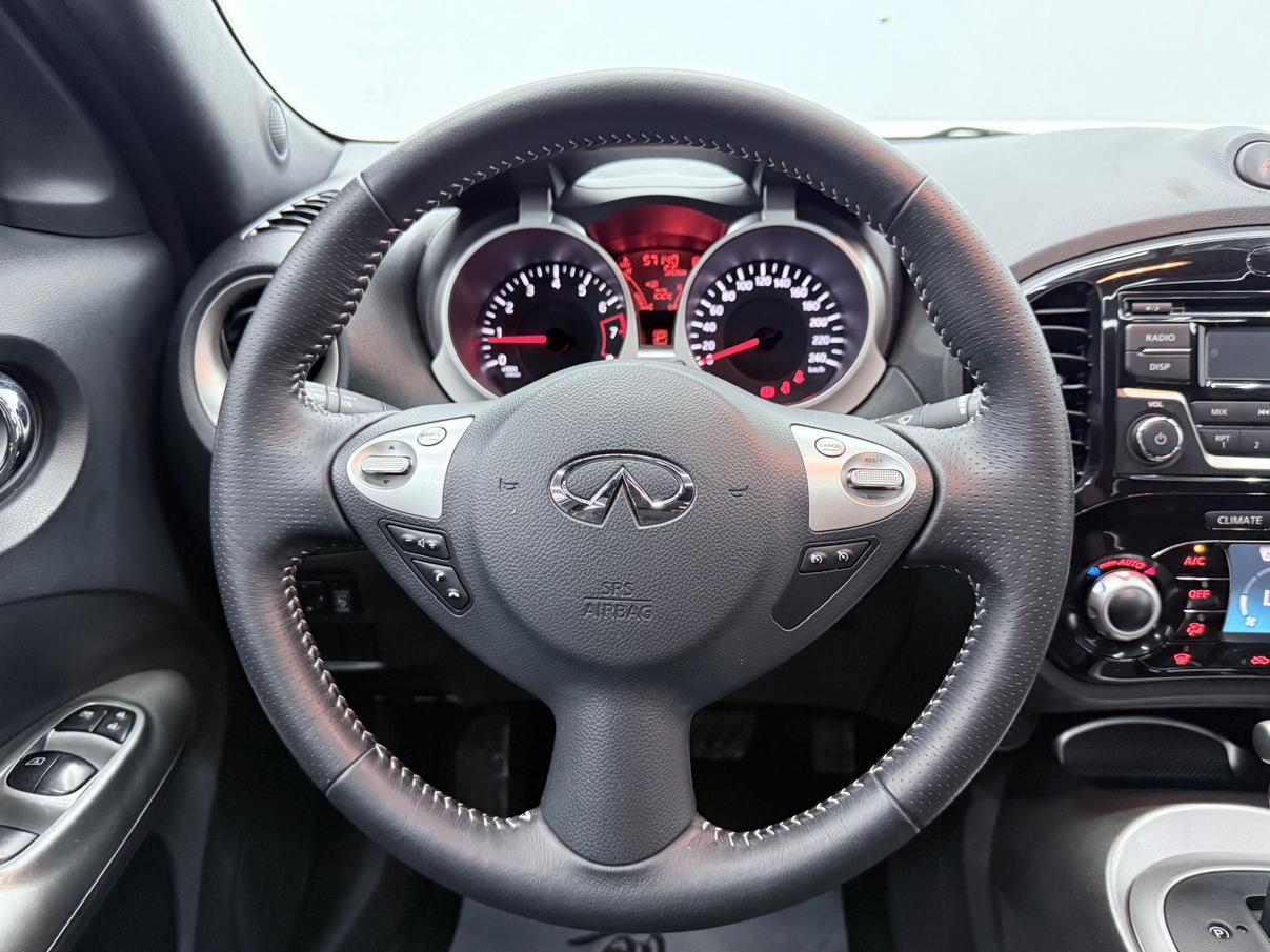 Infiniti ESQ 2014 thumb 9