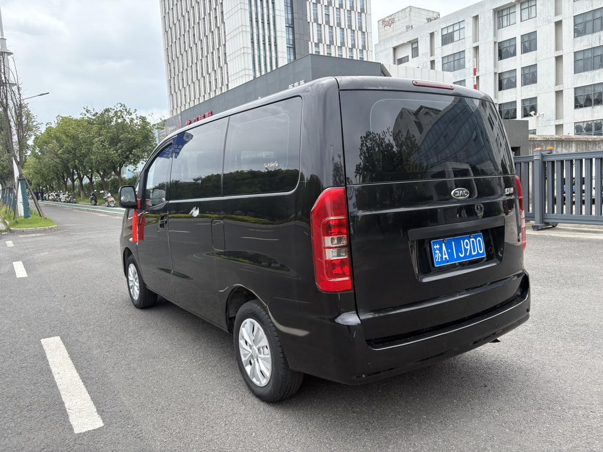 JAC Refine M3 2022 thumb 2