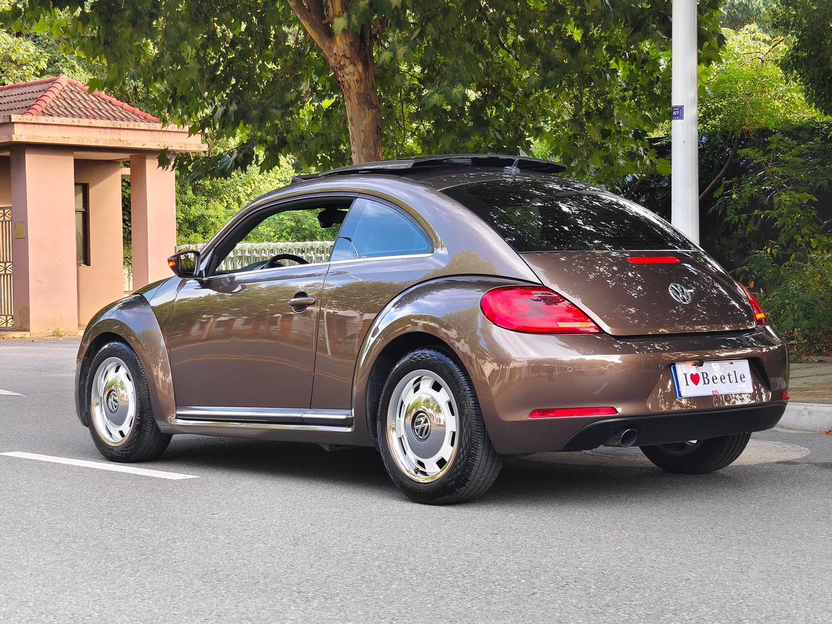 Volkswagen Beetle 2015 thumb 3