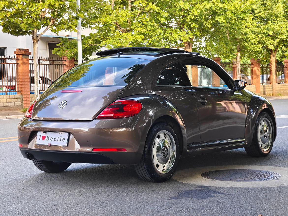 Volkswagen Beetle 2015 thumb 5