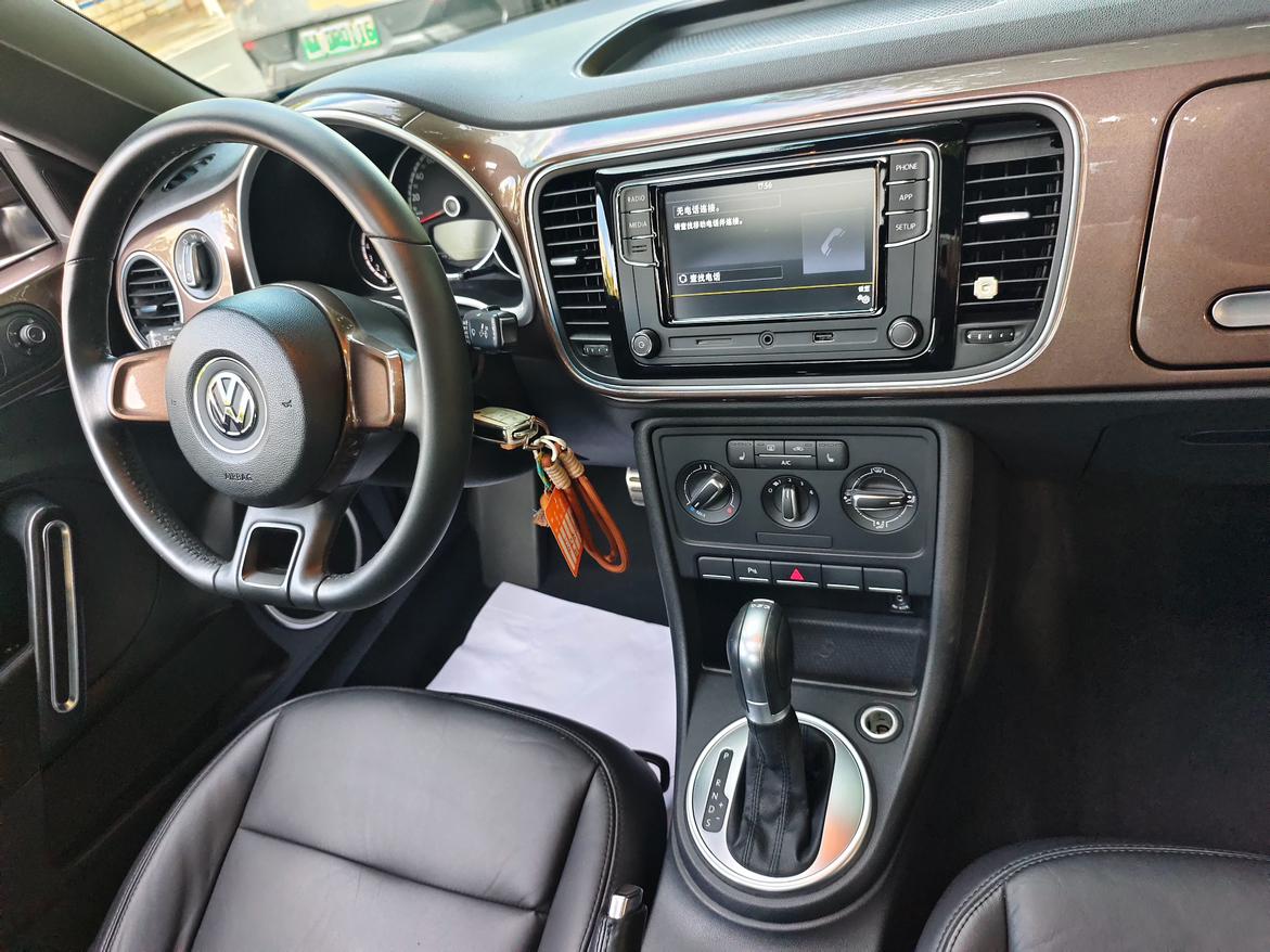 Volkswagen Beetle 2015 thumb 10