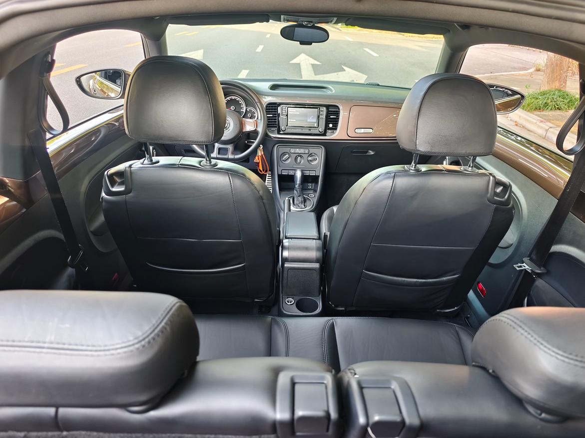 Volkswagen Beetle 2015 thumb 11