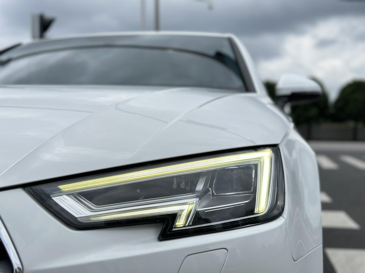 Audi A4 2018 thumb 8