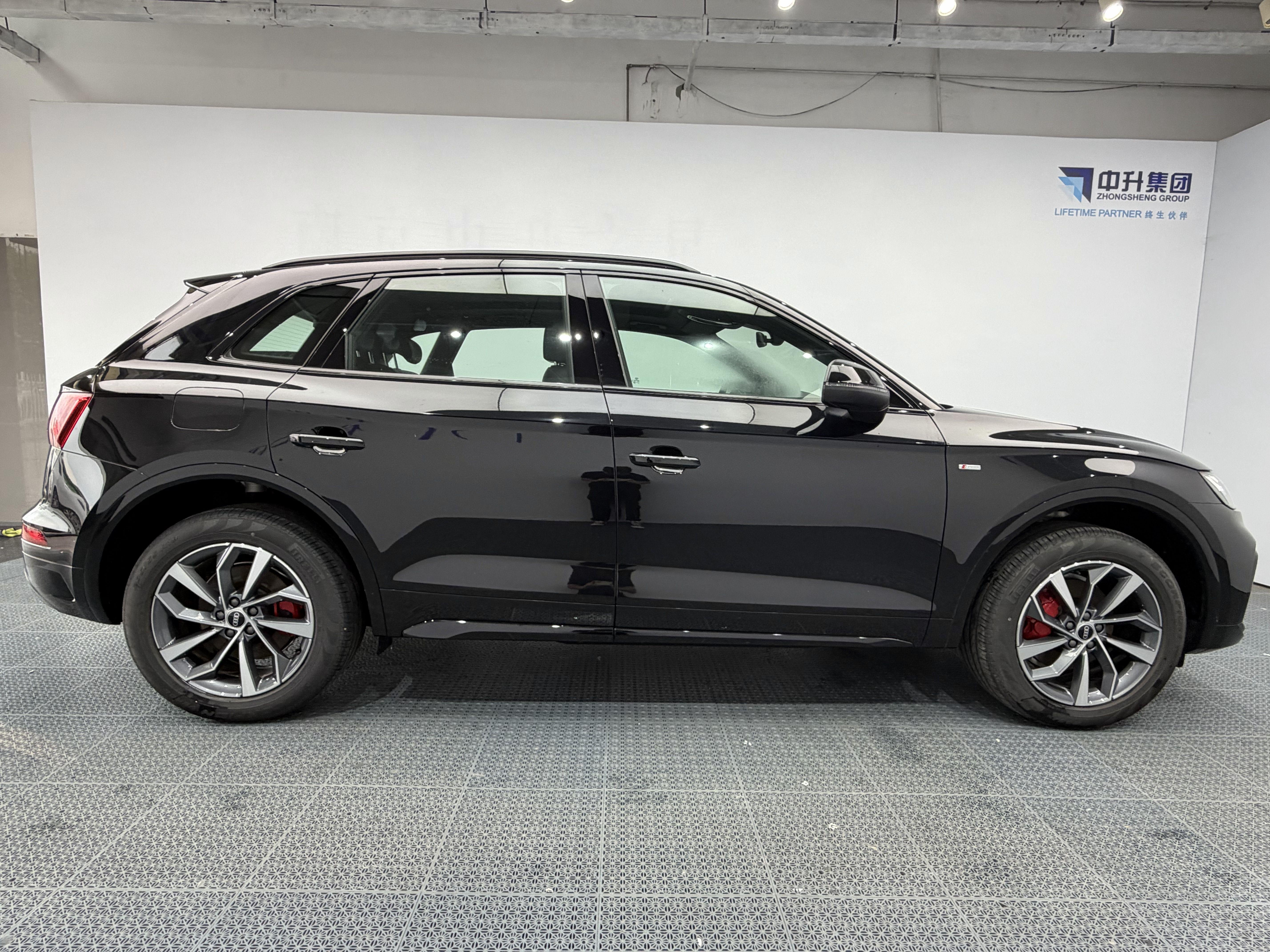 Audi Q5 2025 thumb 5