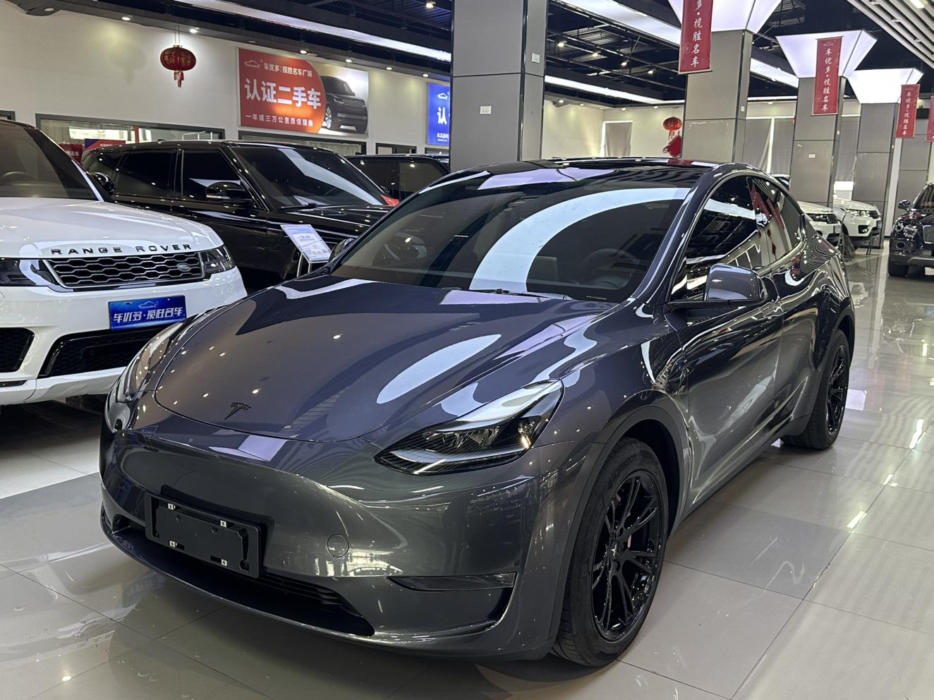 Tesla Model Y 2021 thumb 12