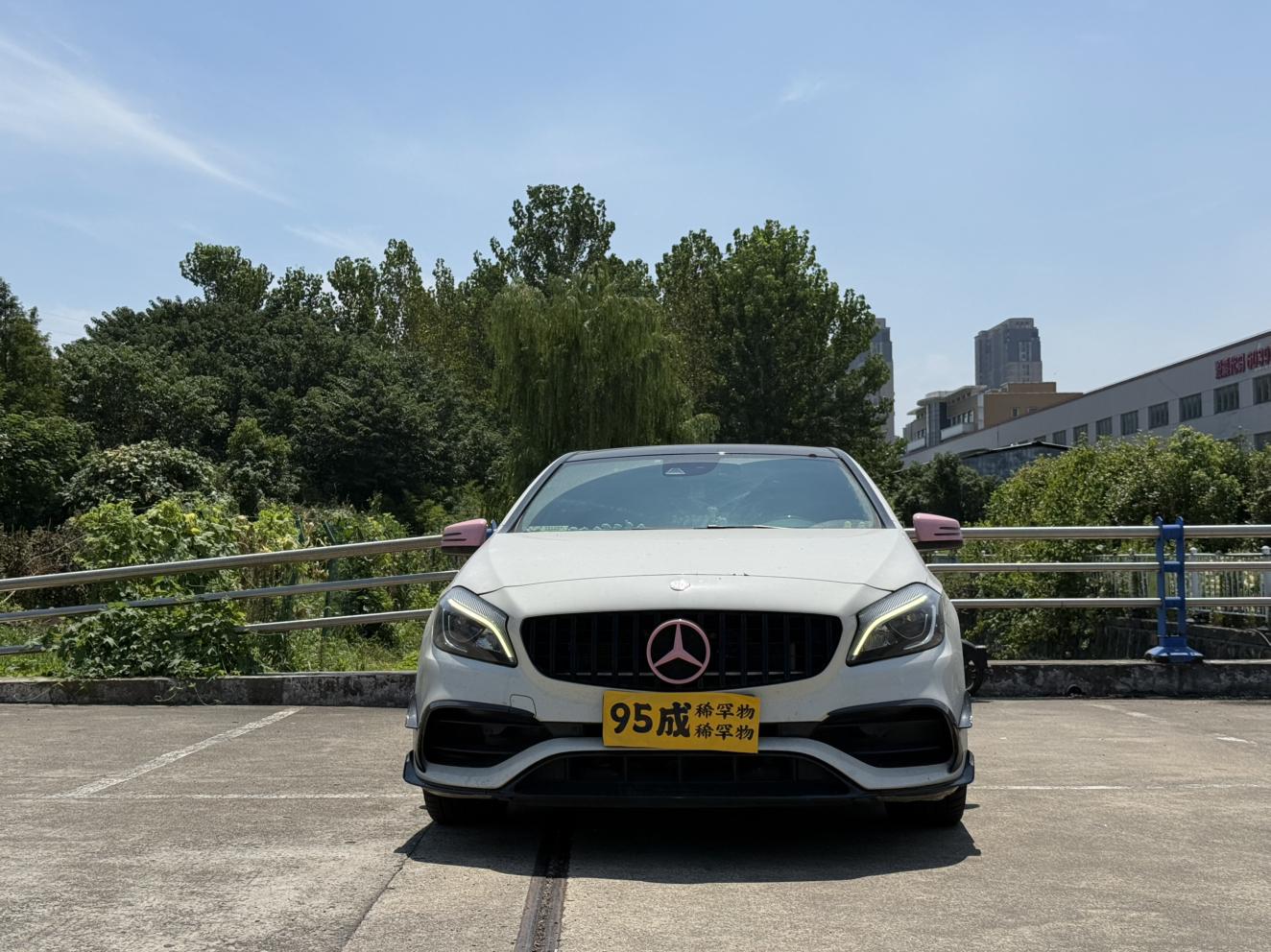 Mercedes-Benz A-Класс 2017 thumb 11