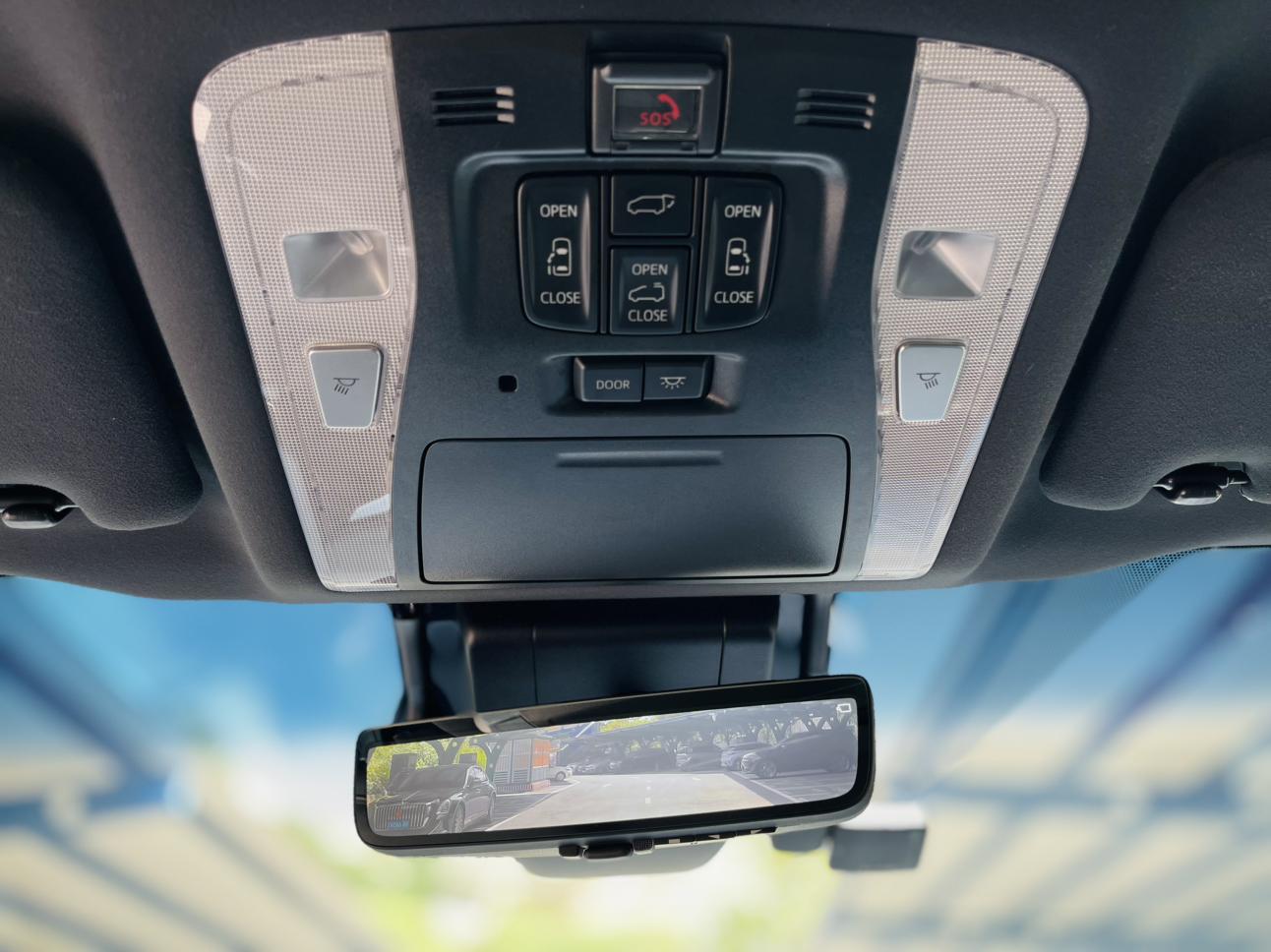 Toyota Alphard 2021 thumb 12