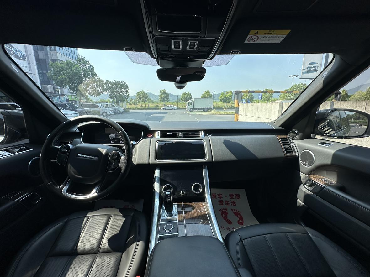 Land Rover PHEV 2019 thumb 5
