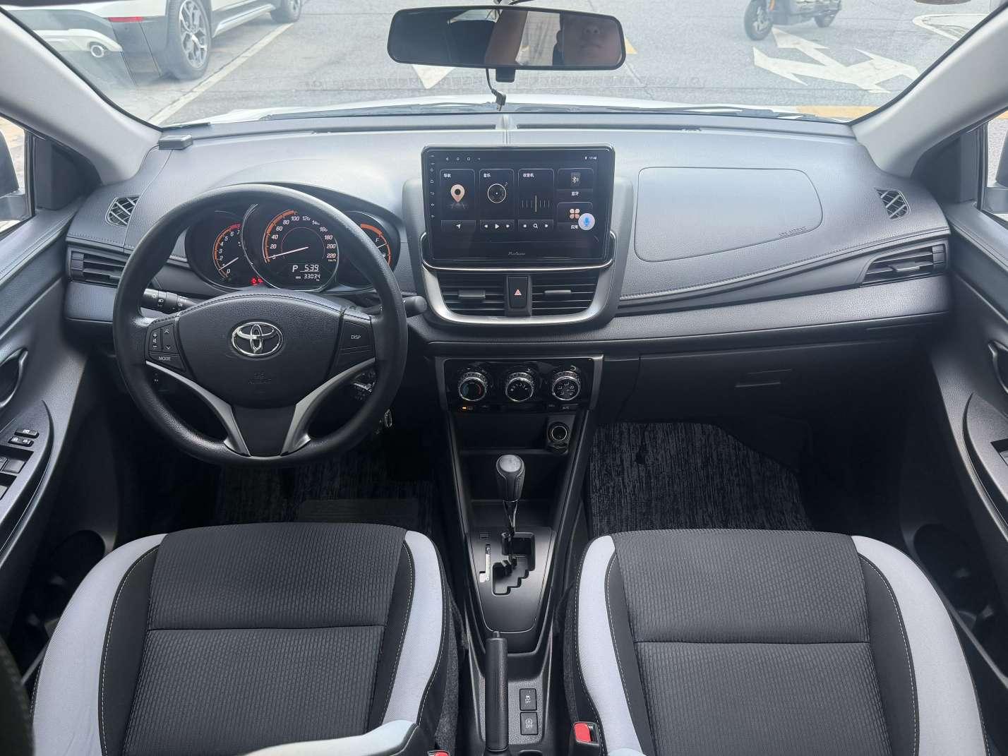 Toyota Yaris 2022 thumb 6