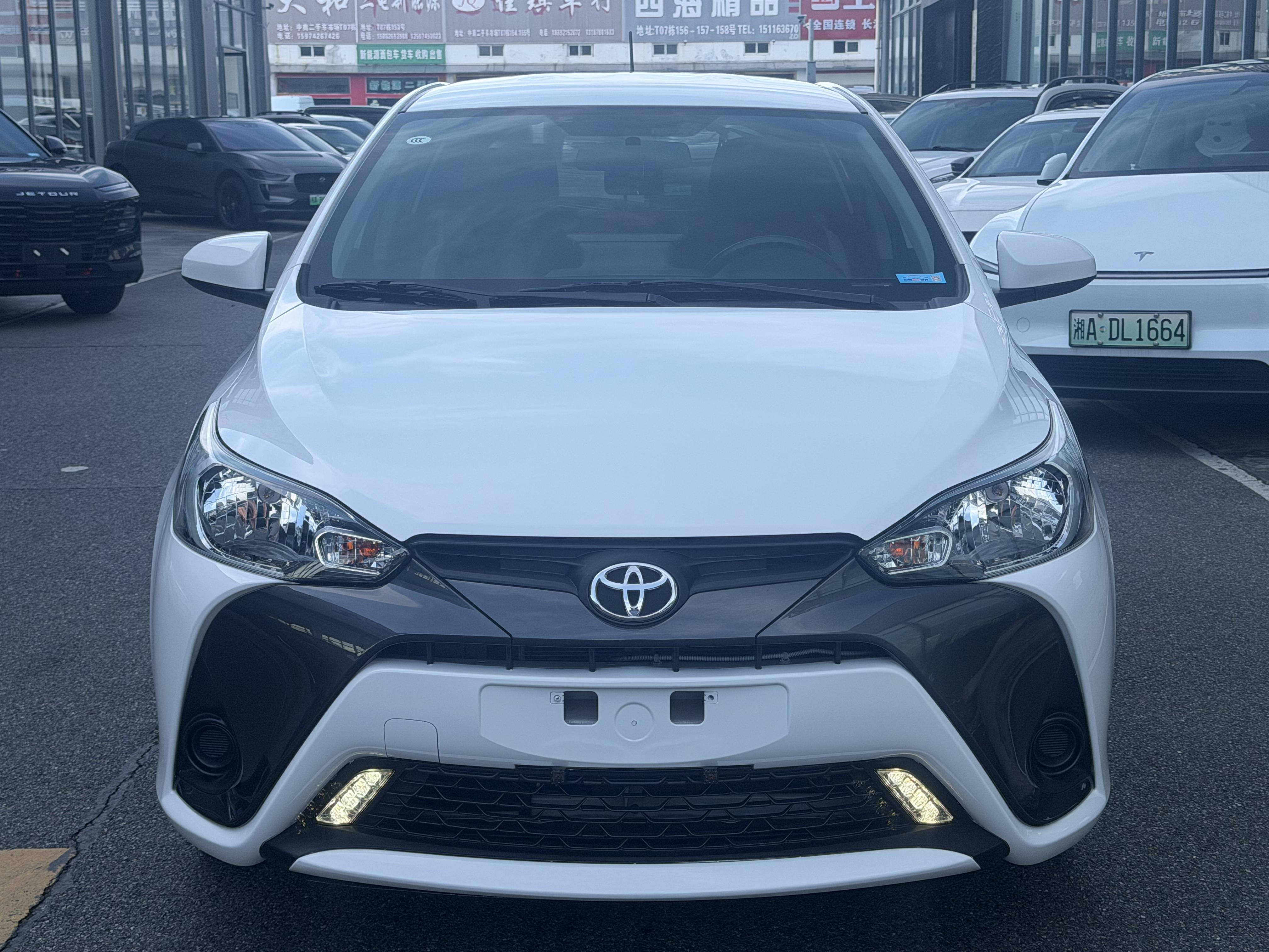 Toyota Yaris 2022 thumb 12