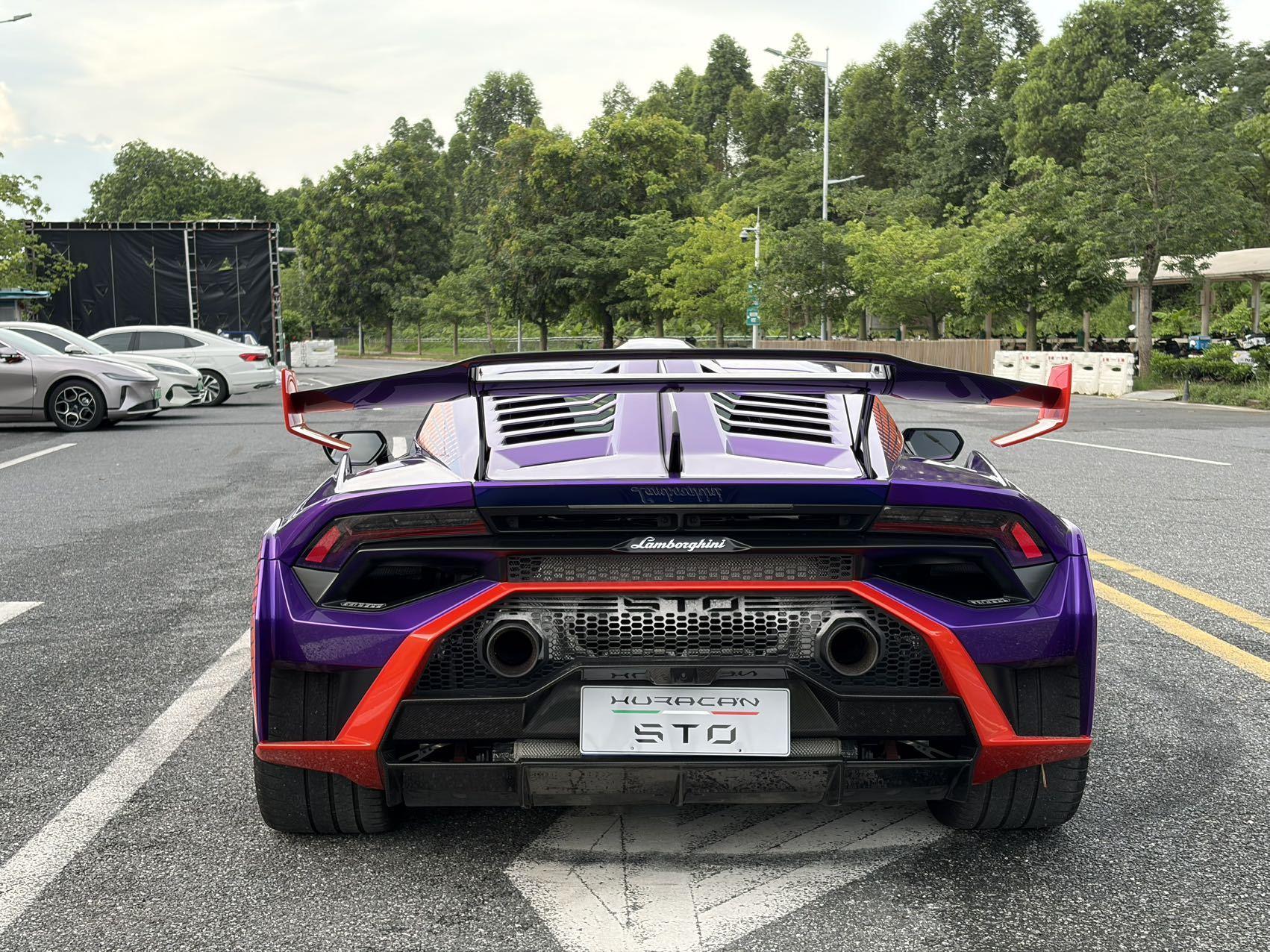 Lamborghini Huracán 2021 thumb 4