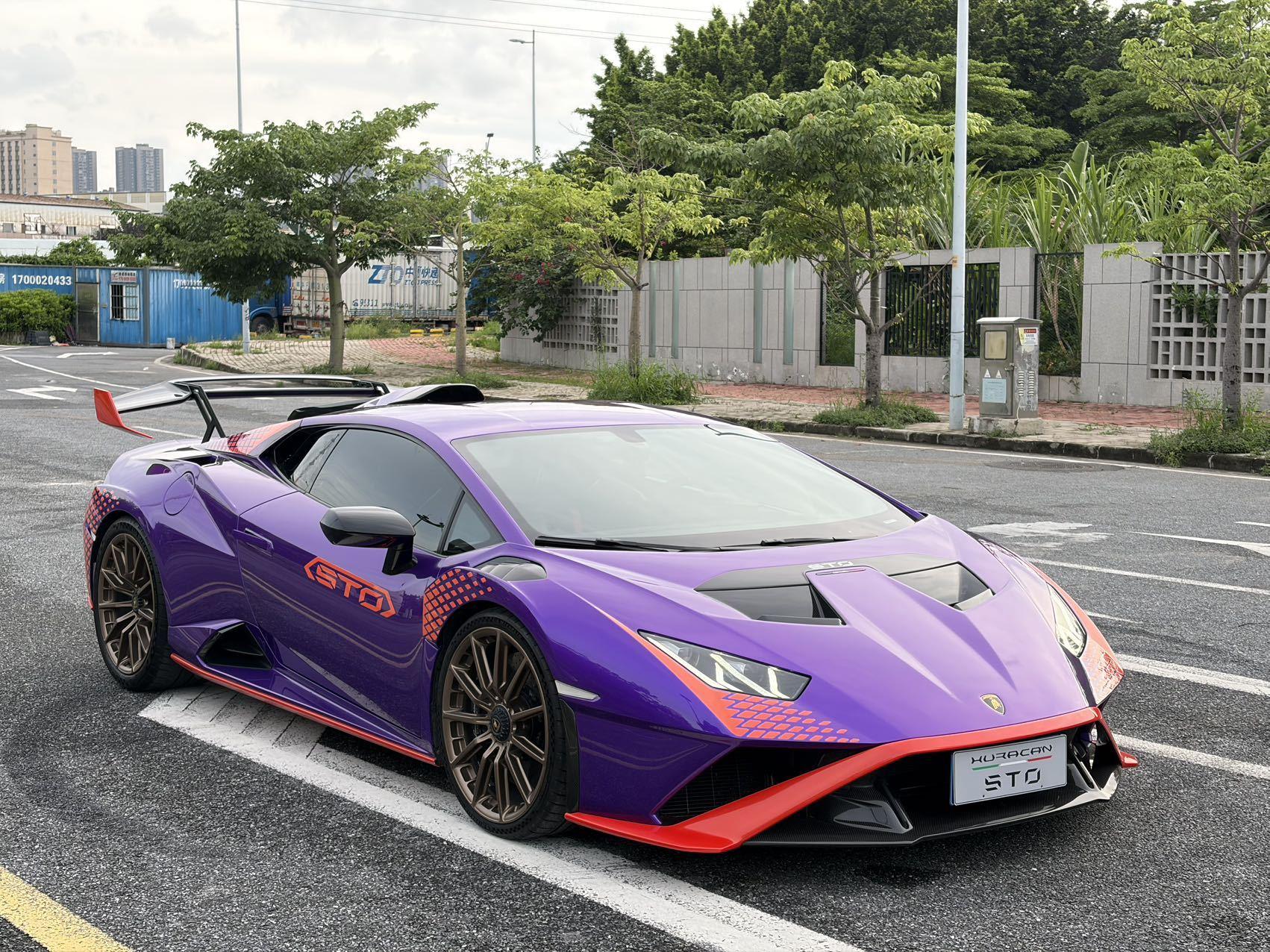 Lamborghini Huracán 2021 thumb 11