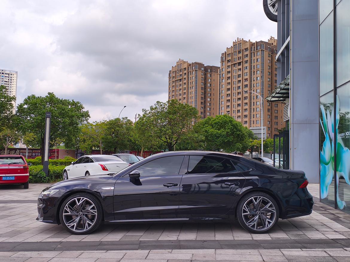 Audi A7 2023 thumb 2