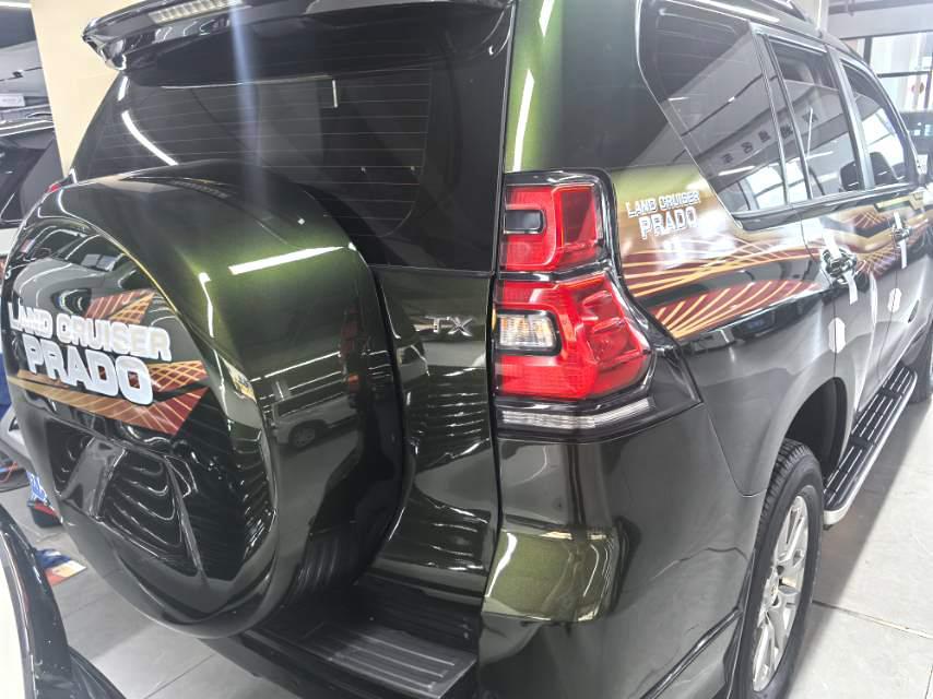 Toyota Land Cruiser Prado 2019 thumb 4
