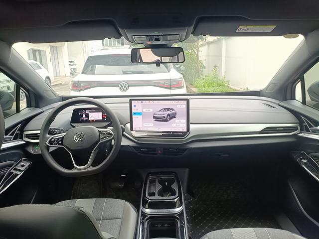 Volkswagen ID.4 2025 thumb 5