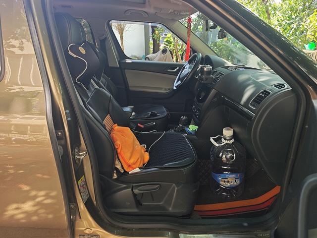 Skoda Yeti 2016 thumb 9