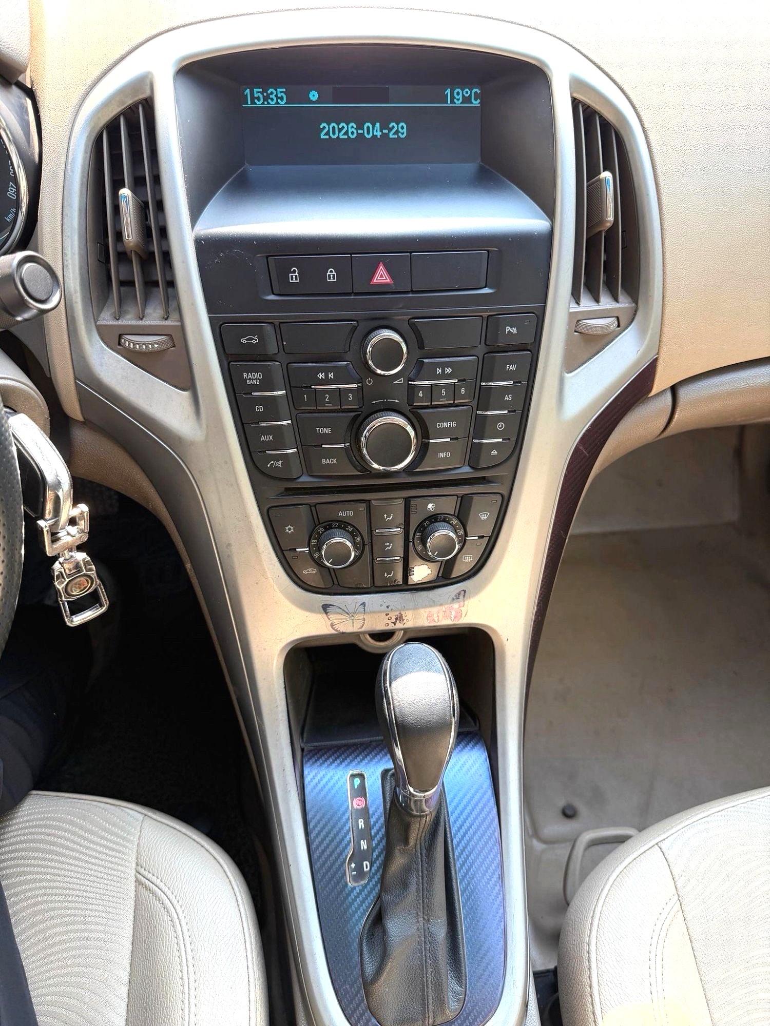 Buick Excelle 2013 thumb 6