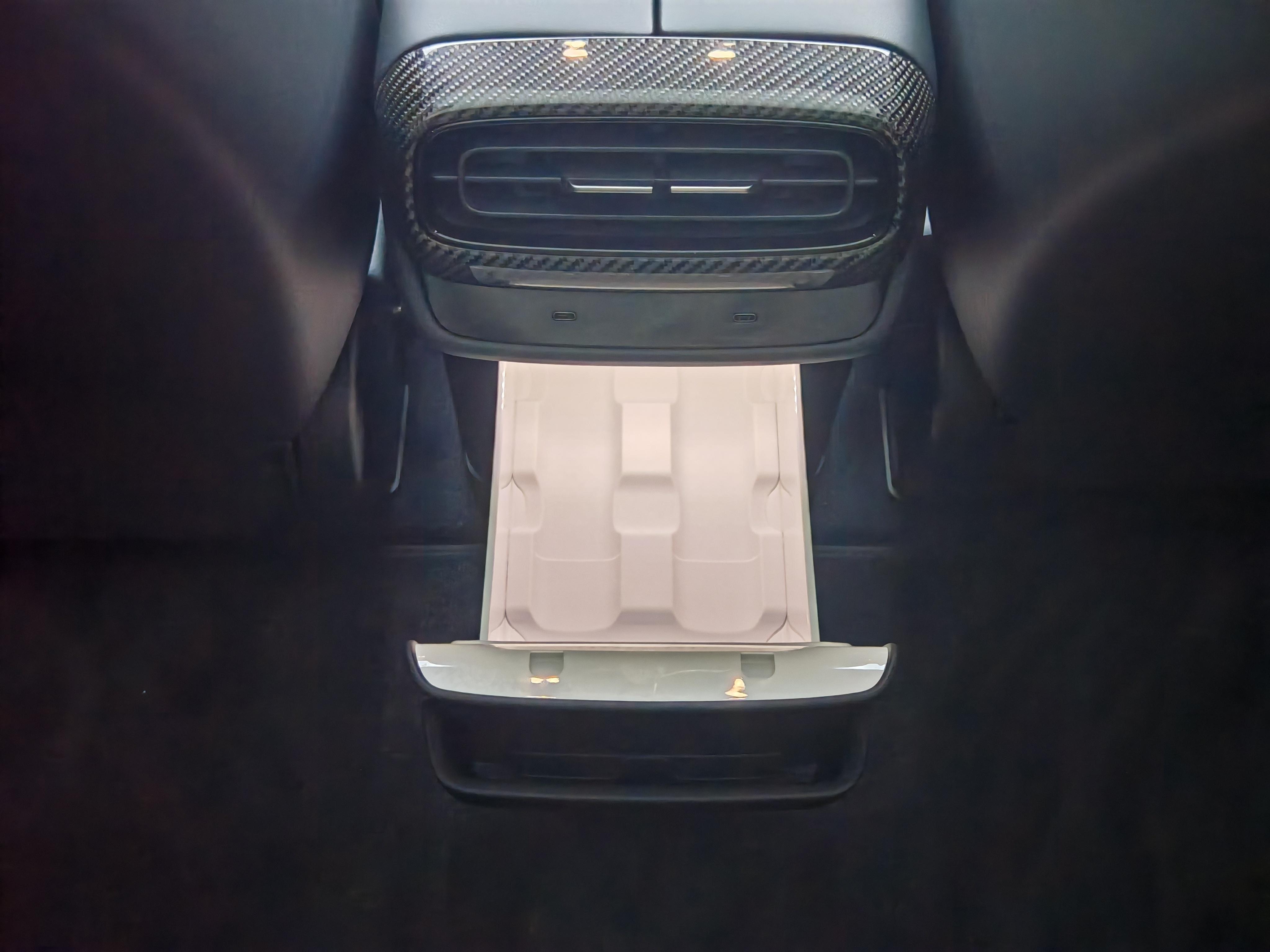 Xiaomi SU7 Ultra 2025 thumb 7
