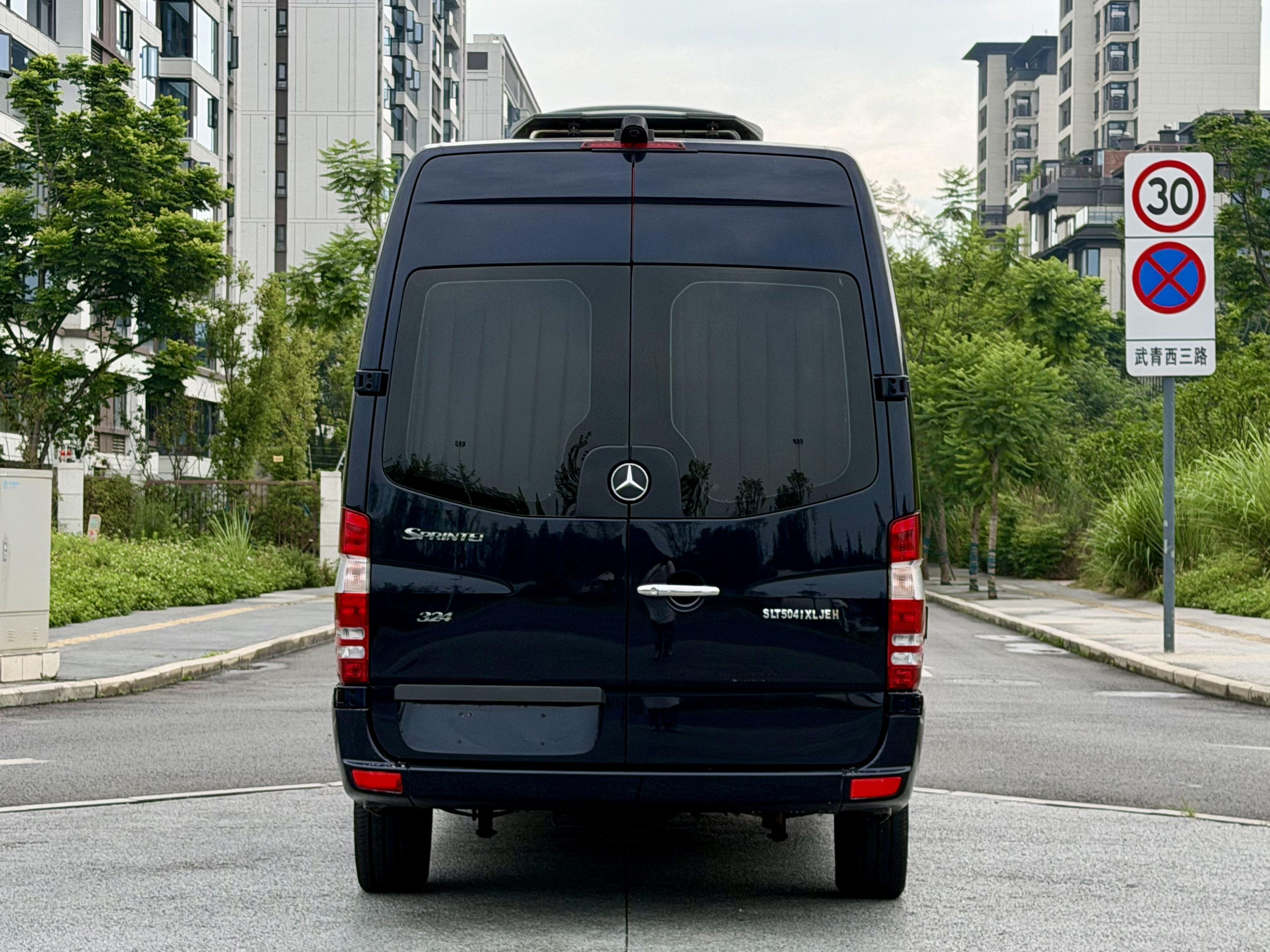 Mercedes-Benz Sprinter 2014 thumb 3