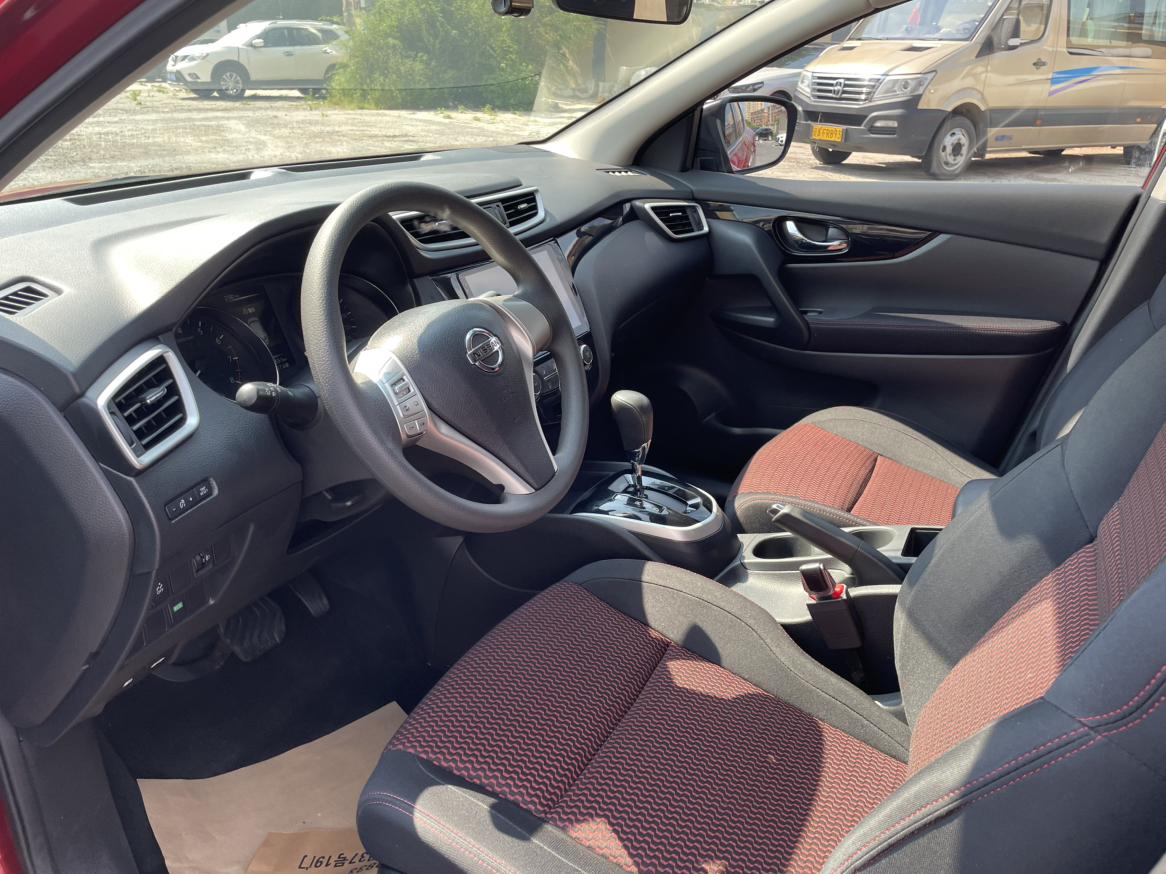 Nissan Qashqai+2 2016 thumb 9