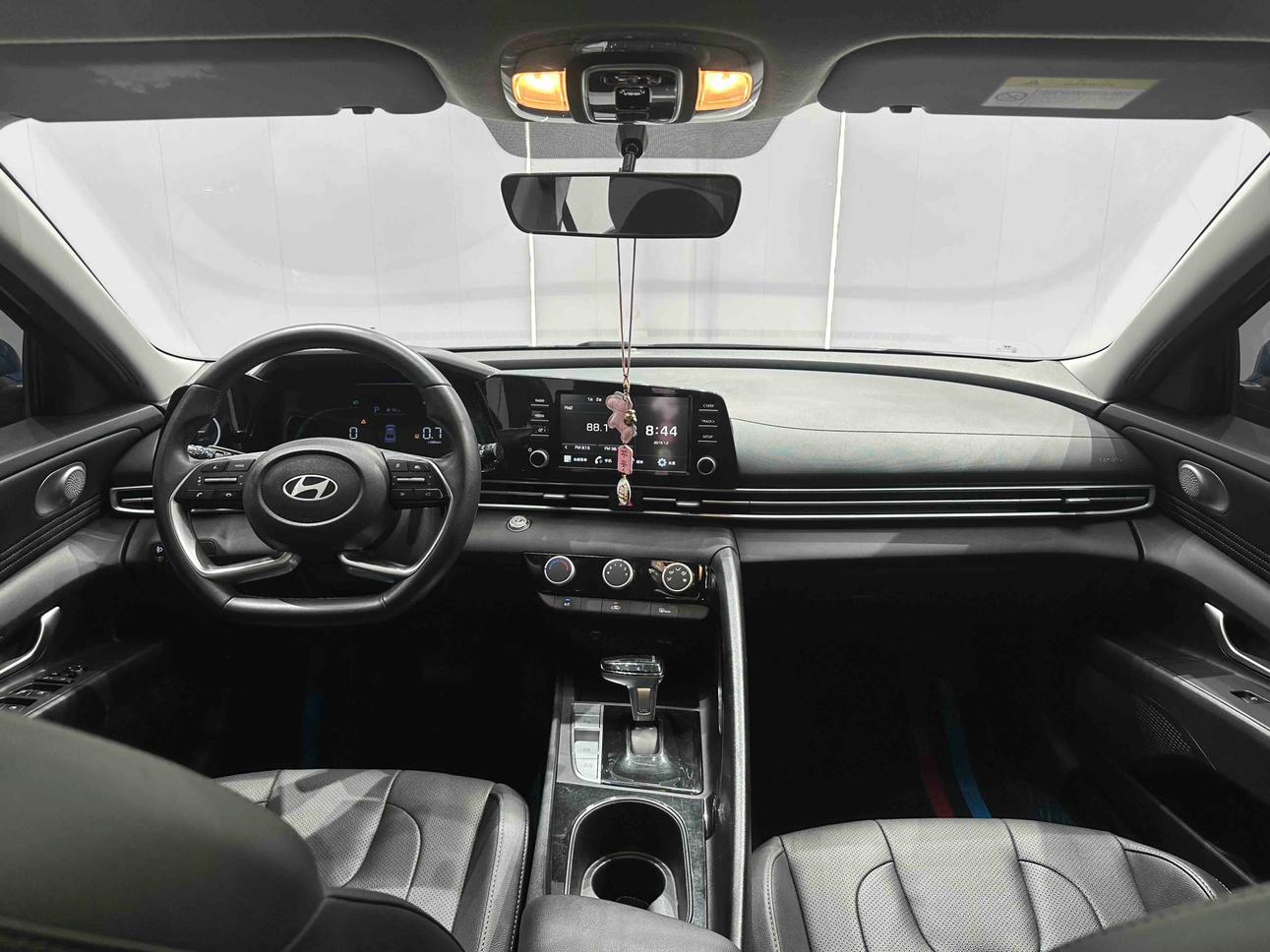 Hyundai Elantra 2023 thumb 12