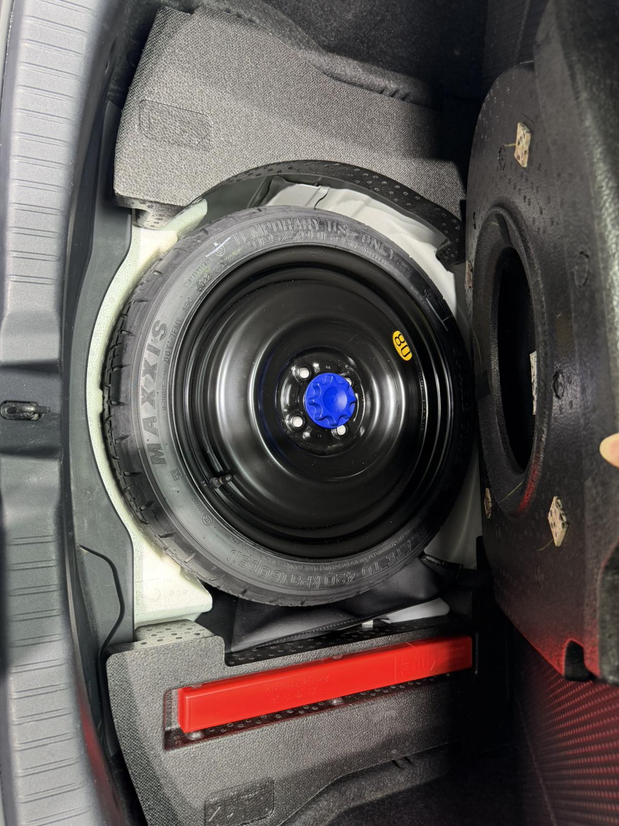 Toyota Yaris 2022 thumb 8