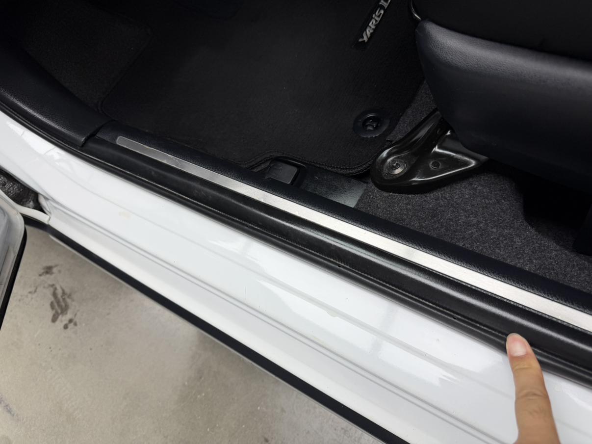 Toyota Yaris 2022 thumb 10