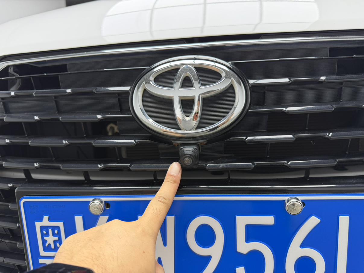 Toyota Yaris 2022 thumb 12