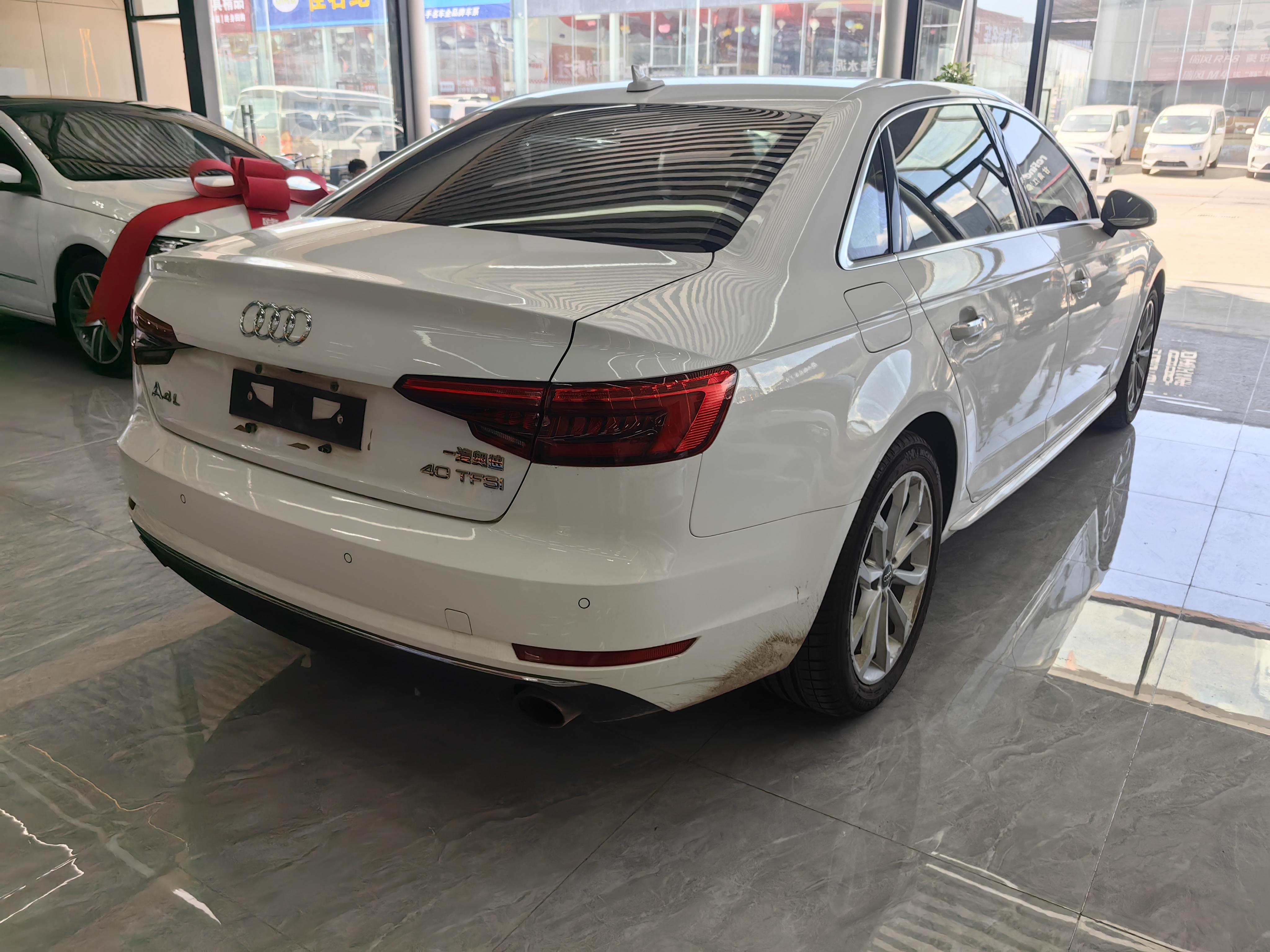 Audi A4 2017 thumb 4