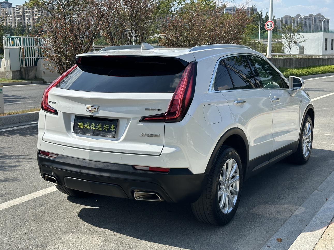 Cadillac XT4 2018 thumb 4