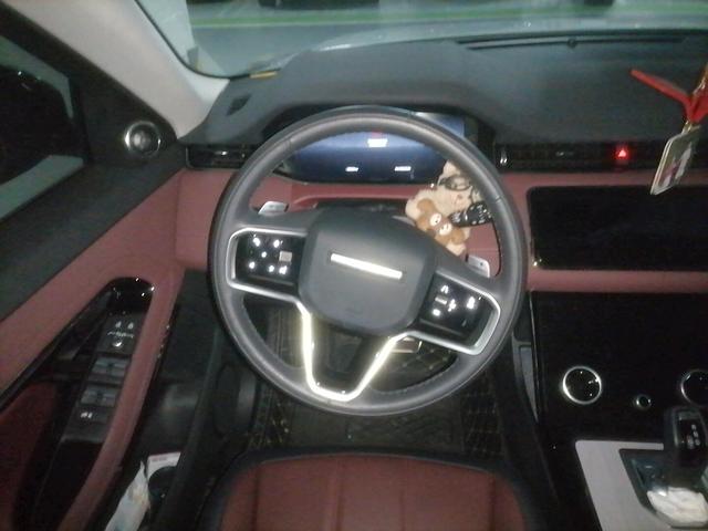 Land Rover Evoque 2023 thumb 5