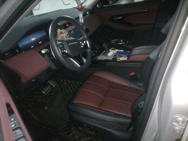 Land Rover Evoque 2023 thumb 8