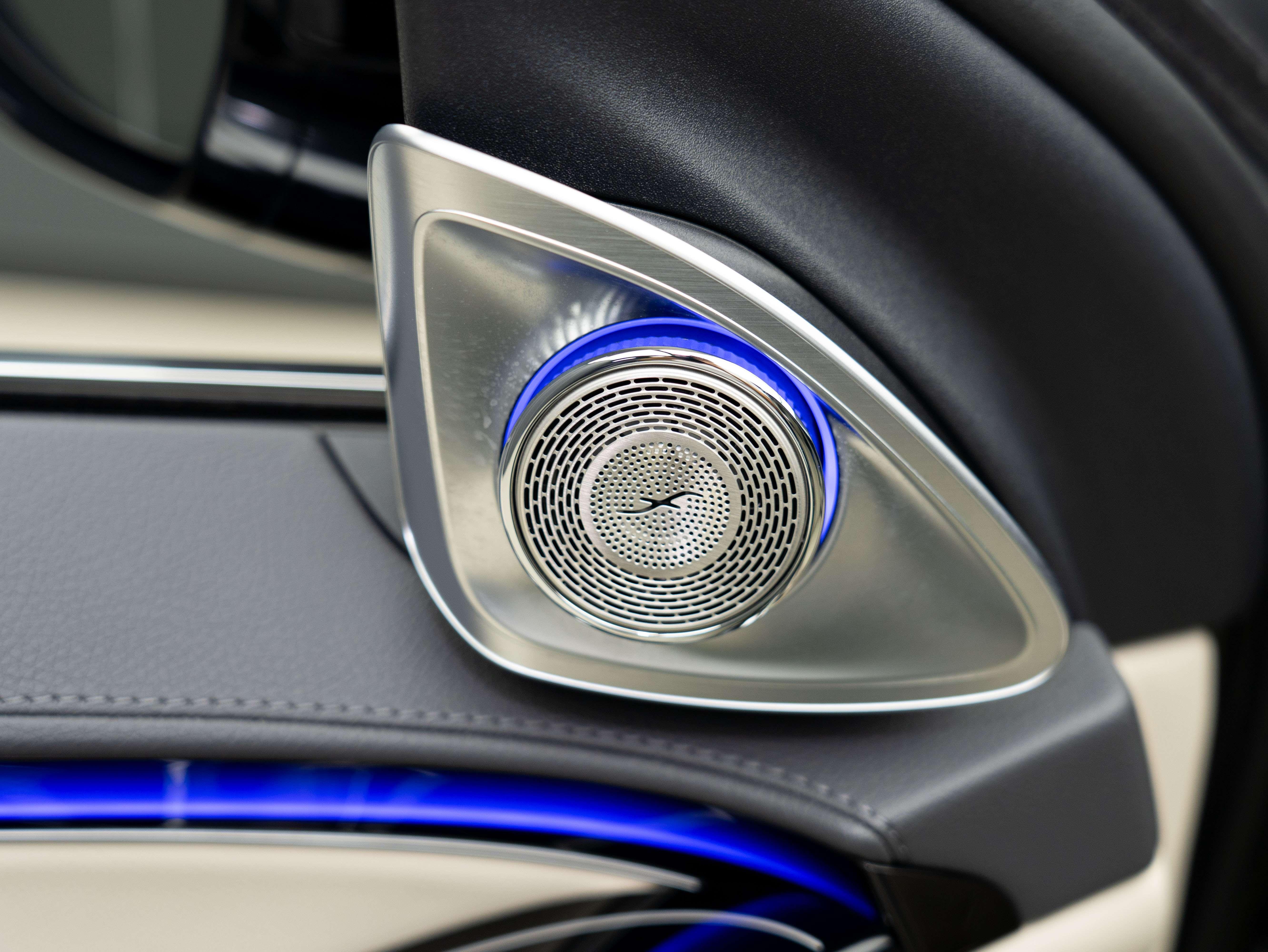 Mercedes-Benz S-Класс 2023 thumb 8